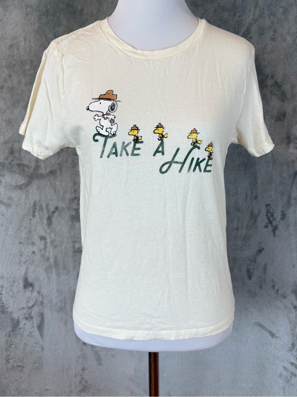 Peanuts Take a Hike Snoopy and Woodstock Cream Short Sleeve Tee Shirt Juniors L